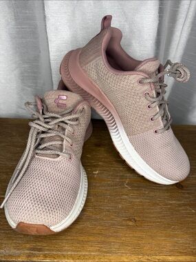 Charly Trote Pink Ombré Mesh Walking Low Impact Athleisure Foam Insole Women’s 8